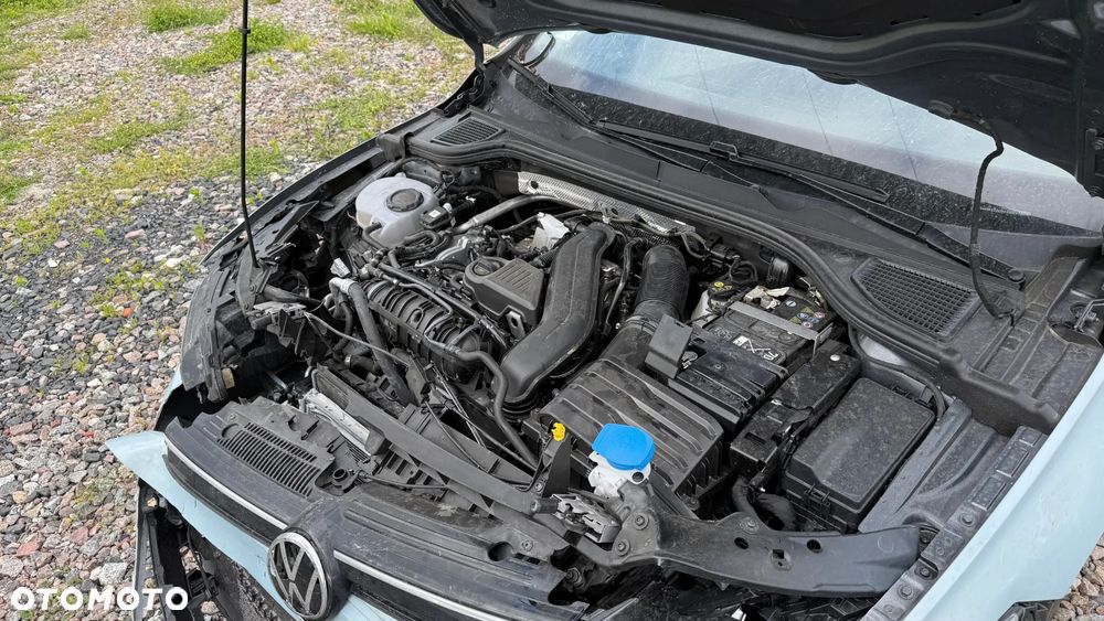 Volkswagen Golf 1.5 TSI Special Edition - 12