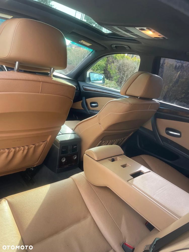 BMW Seria 5 - 8