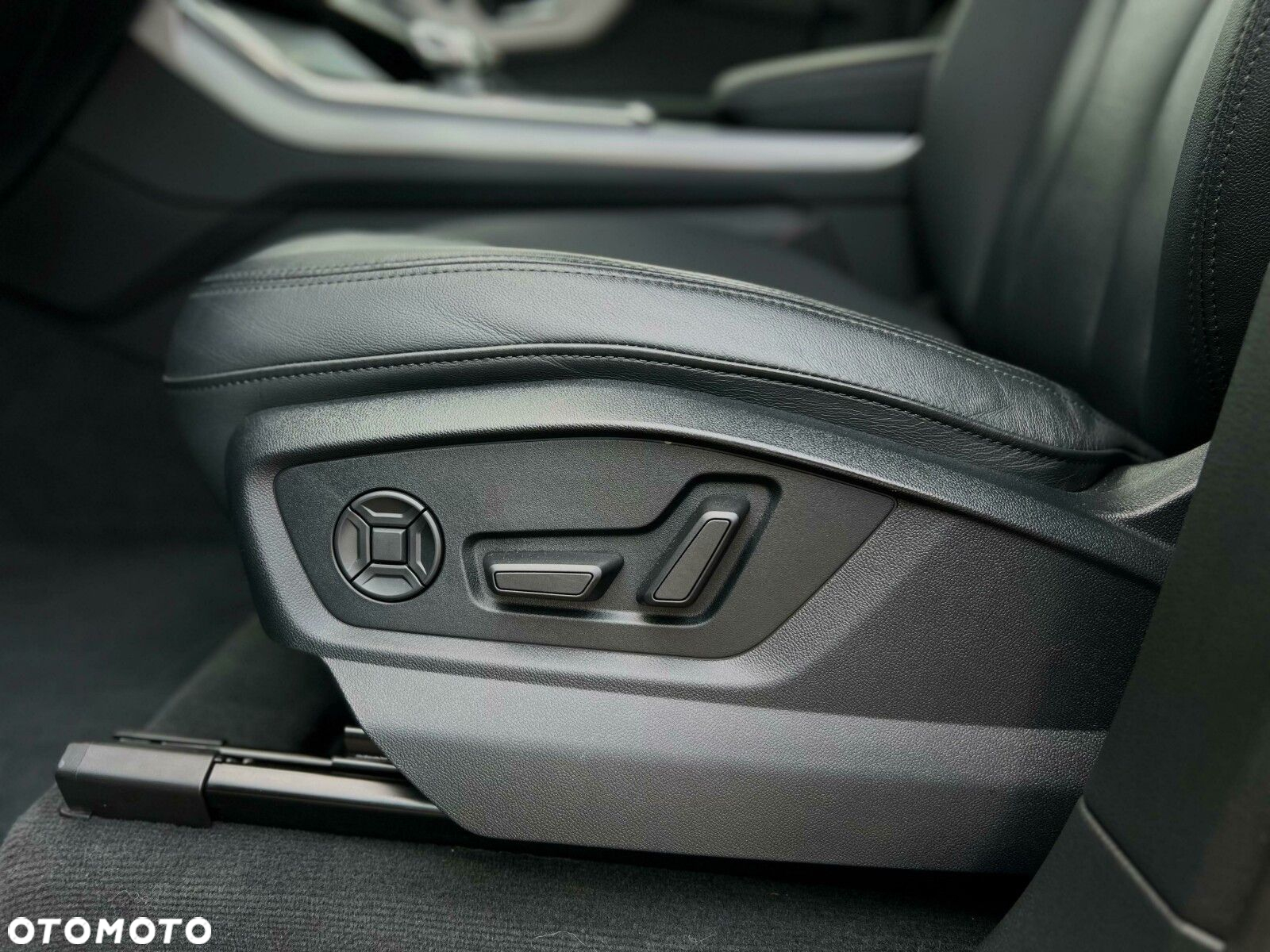 Audi Q7 - 16