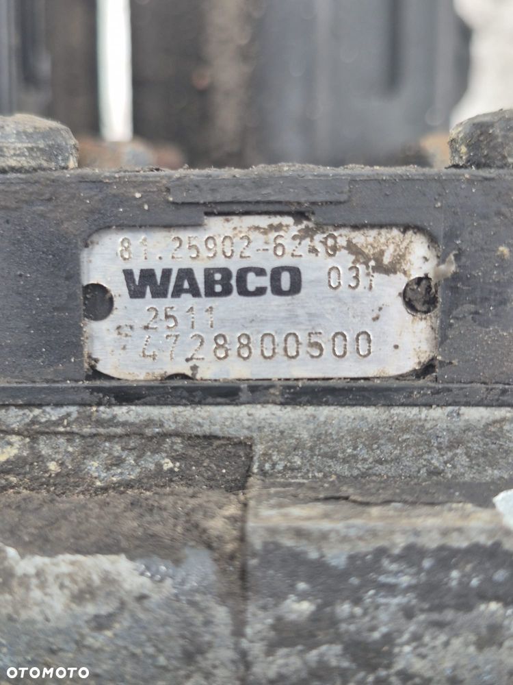 ZAWÓR REGULACJI PODUSZEK ECAS  MAN TGL TGM  4728800500 - 4