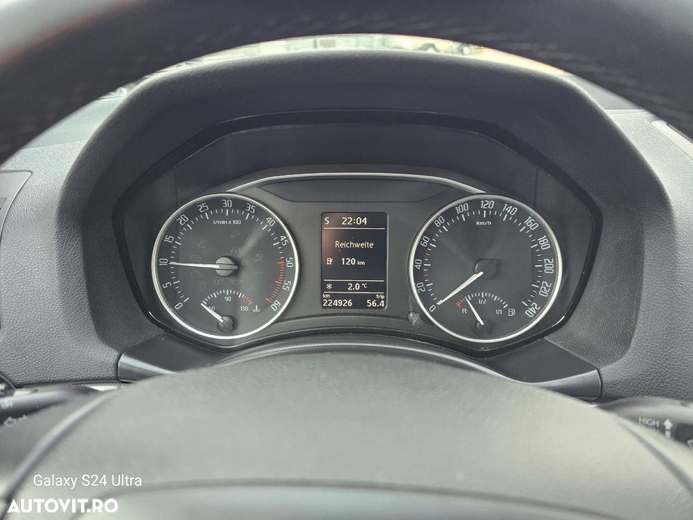 Skoda Octavia 2.0 TDI DPF Ambition - 5