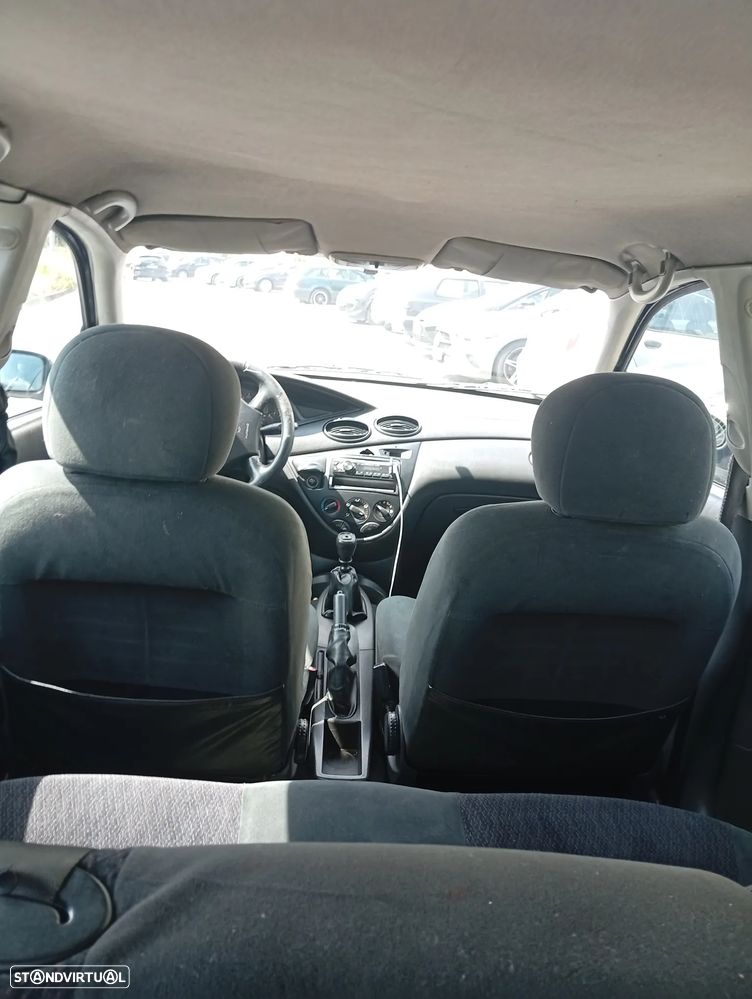 Ford Focus SW 1.8 TDdi Comfort - 15