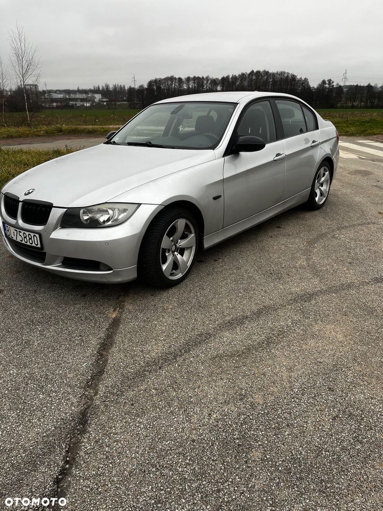 BMW Seria 3 320i - 2
