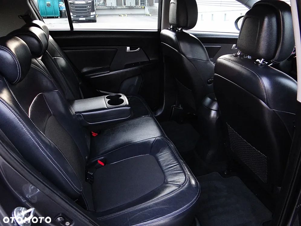 Kia Sportage 1.7 CRDI 2WD Spirit - 38