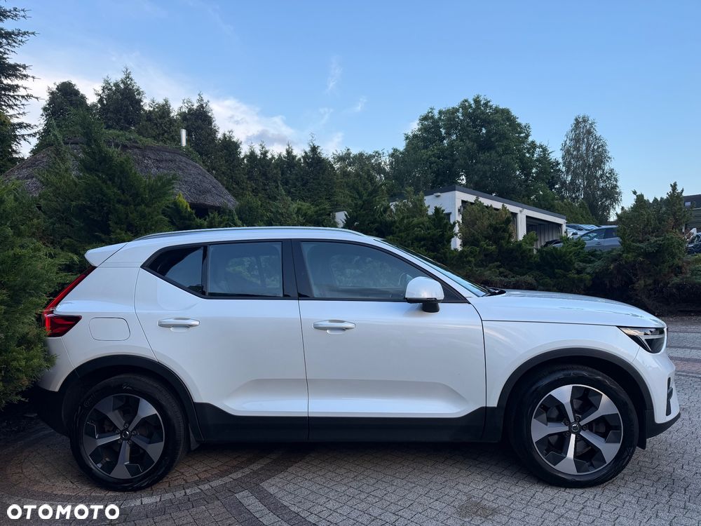 Volvo XC 40 B3 B DKG Plus Dark - 22