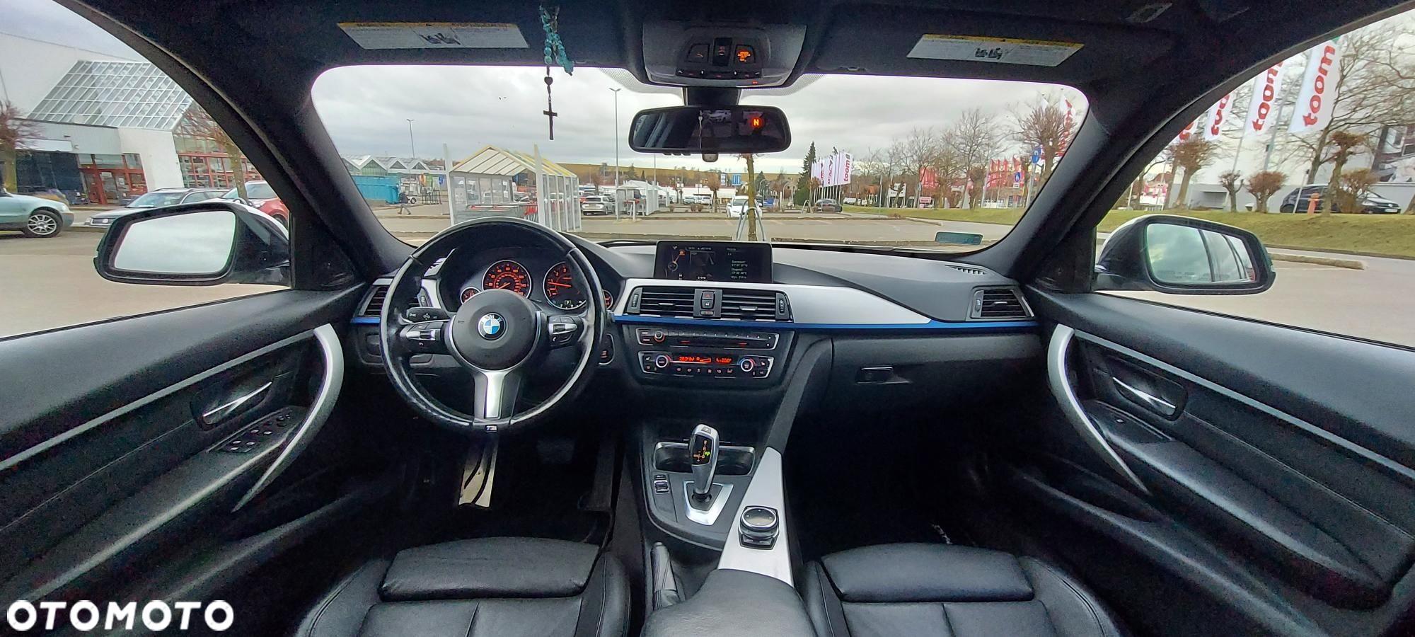 BMW Seria 3 335i xDrive M Sport - 15