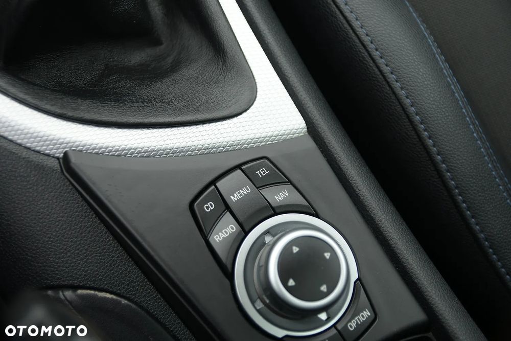 BMW Seria 1 - 32