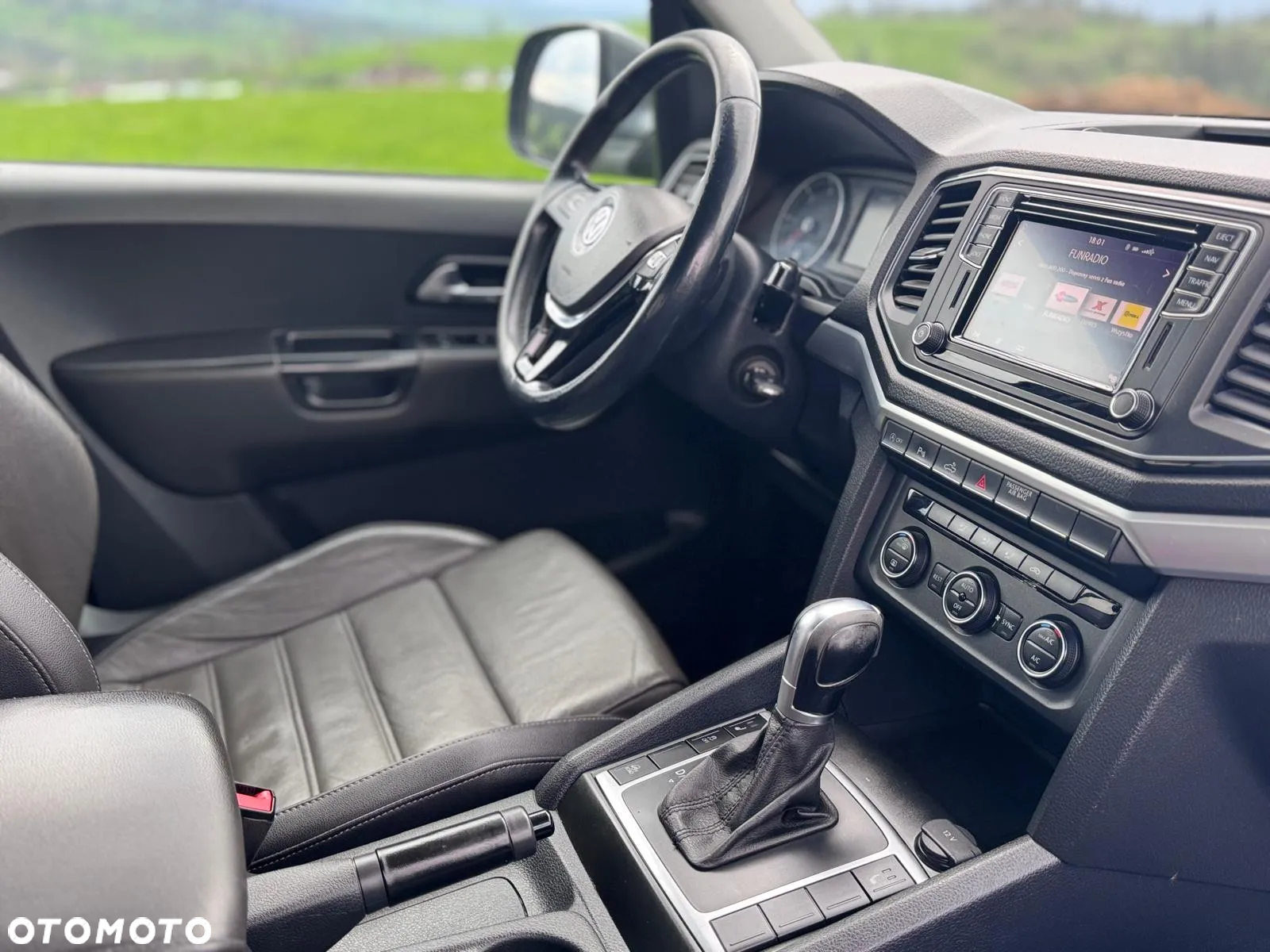 Volkswagen Amarok 3.0 V6 TDI 4Mot Highline - 12