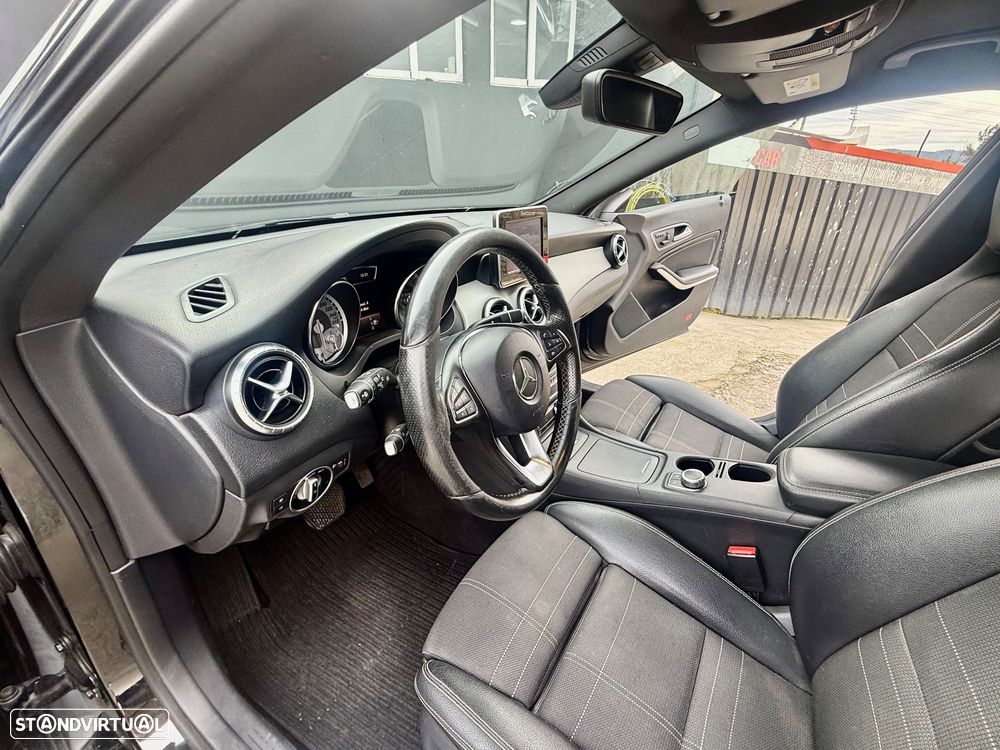 Mercedes-Benz CLA 220 d Shooting Brake AMG Line Aut. - 16