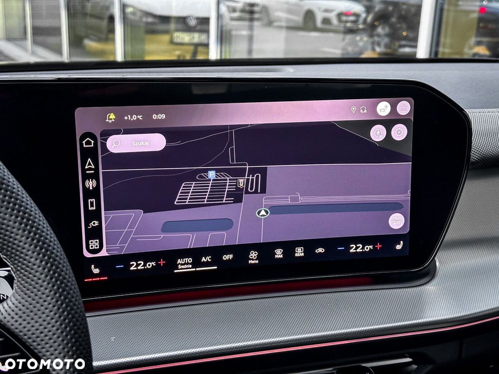 Audi Q3 Sportback - 28