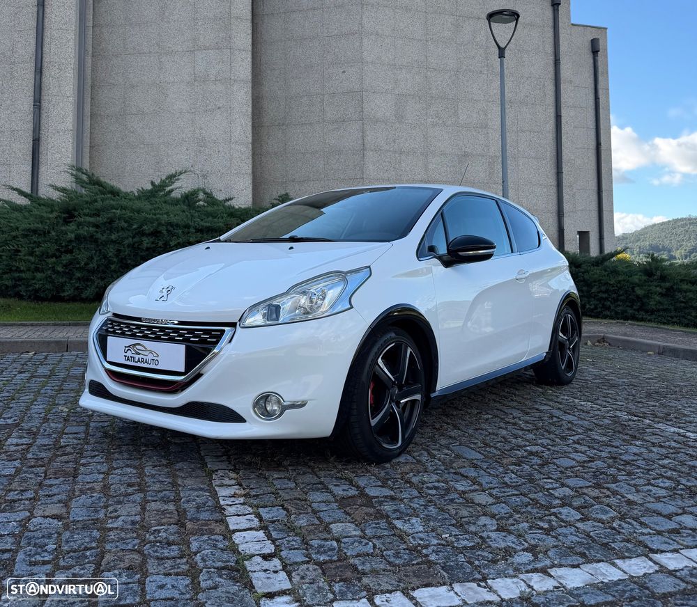 Peugeot 208 GTI 200 THP - 1