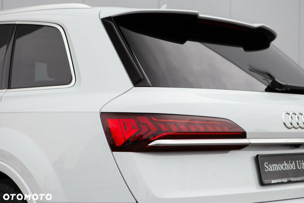 Audi Q7 - 7