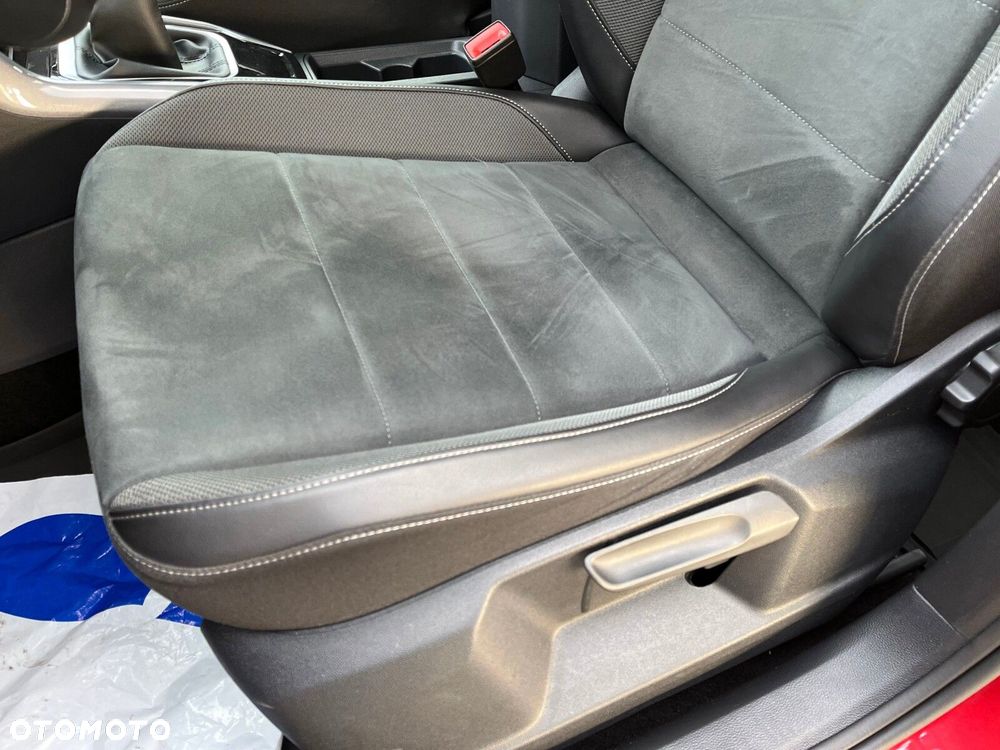 Volkswagen T-Roc 1.5 TSI Style - 13