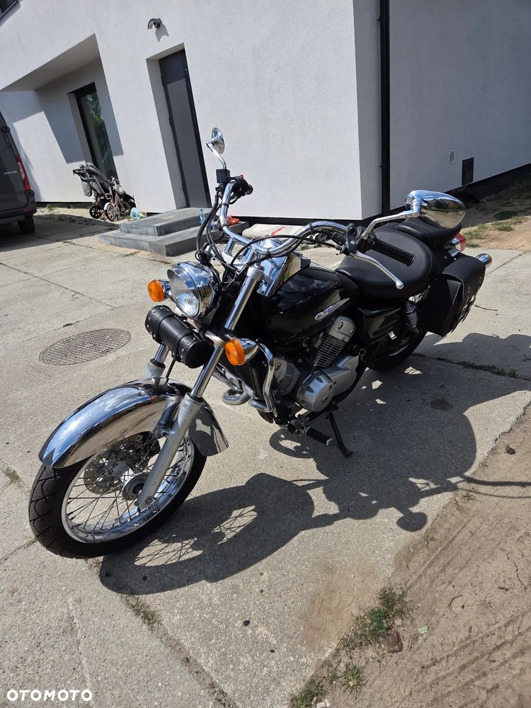 Honda Shadow - 5