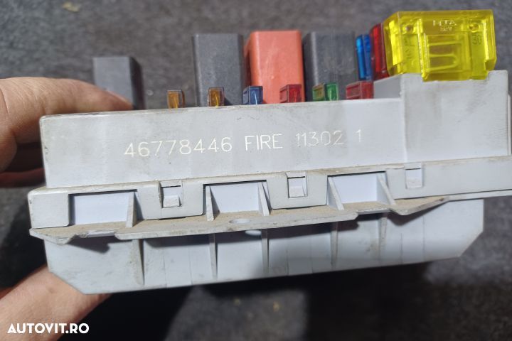 Panou sigurante si relee 46778446 Fiat Punto 2 [1999 - 2003] Hatchbac - 4