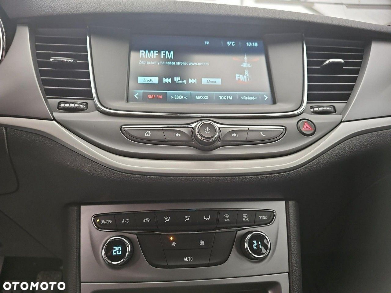 Opel Astra - 24