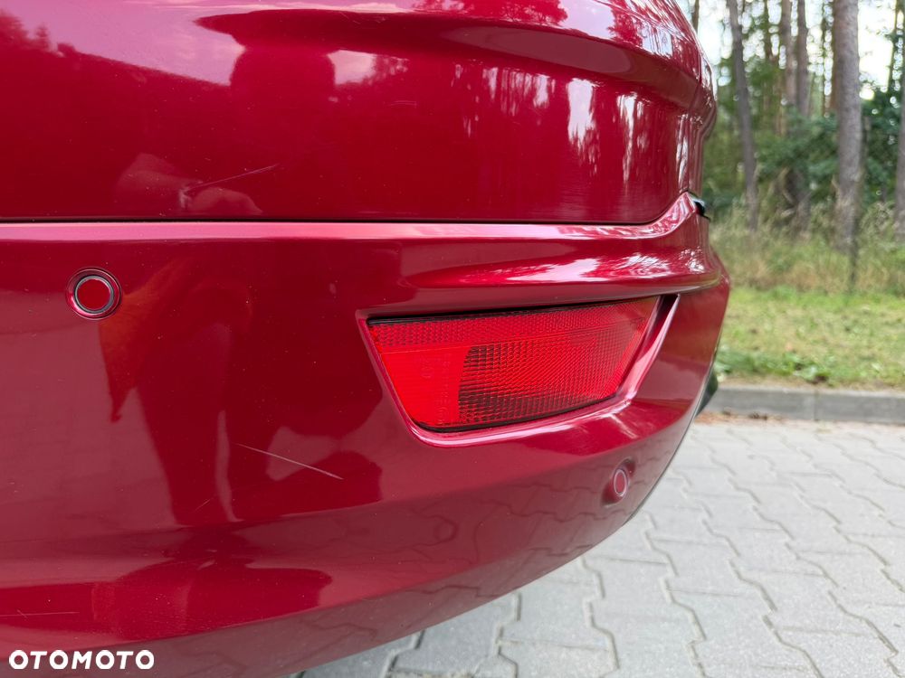 Ford Kuga 1.5 EcoBoost ST-LINE - 13