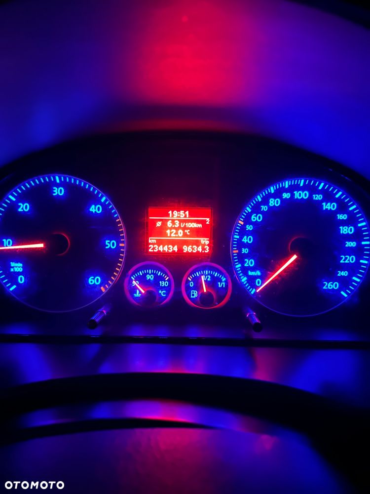 Volkswagen Caddy Life Mixt - 11