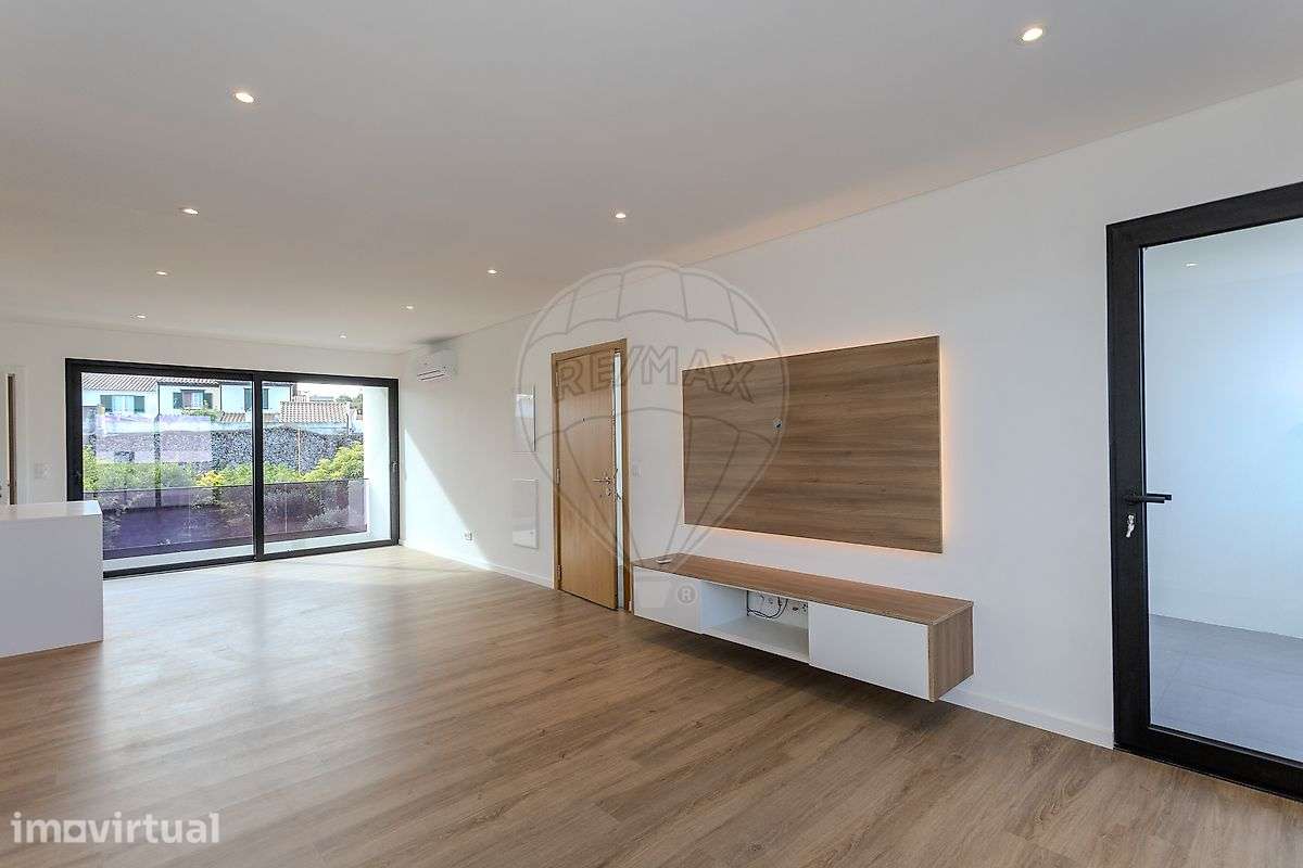 Apartamento T3 para venda - Grande imagem: 2/50