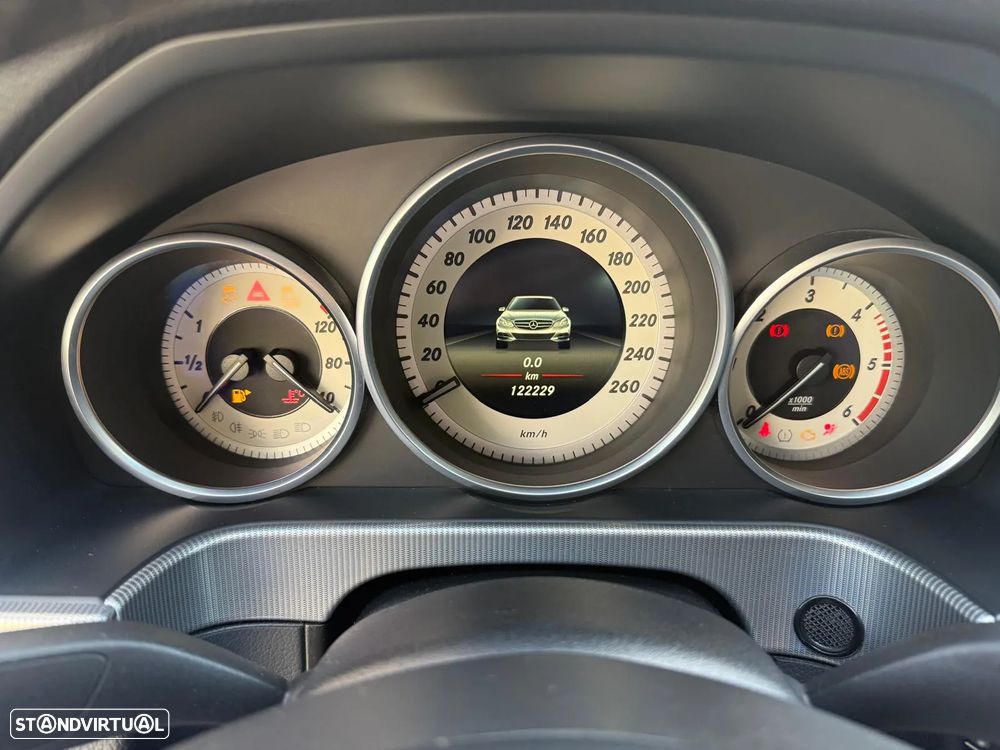 Mercedes-Benz E 250 - 7