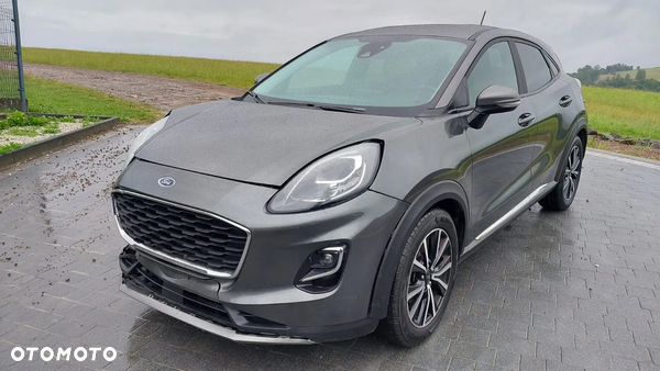 Ford Puma 1.0 EcoBoost Hybrid TITANIUM