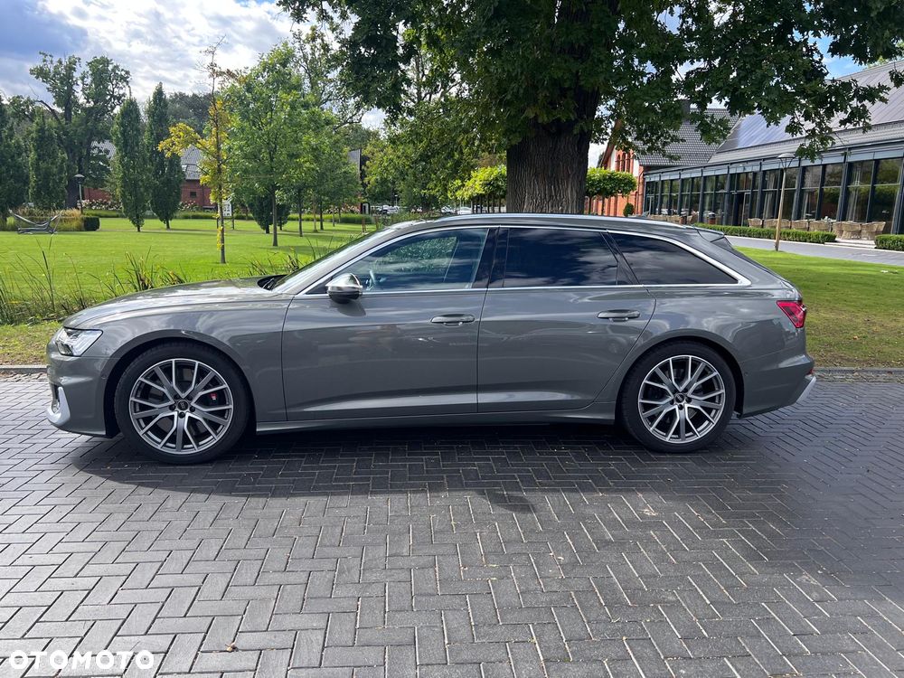 Audi S6 Avant - 22