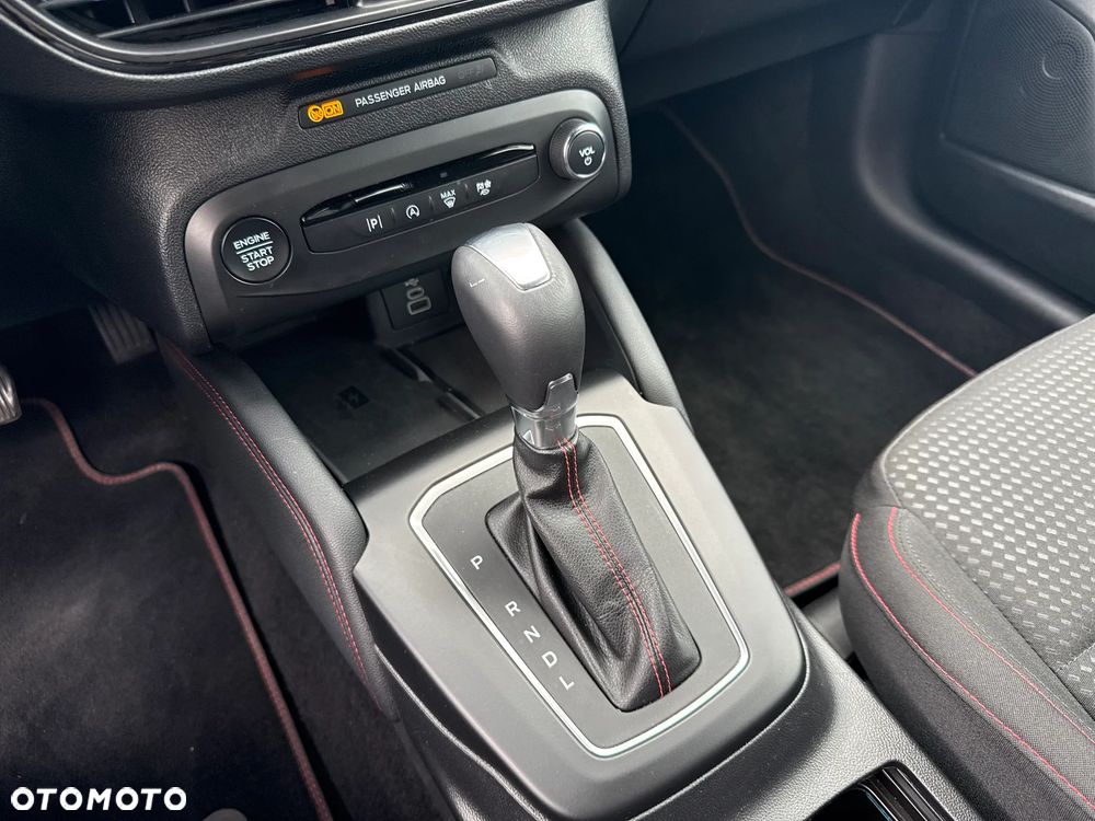 Ford Focus - 25