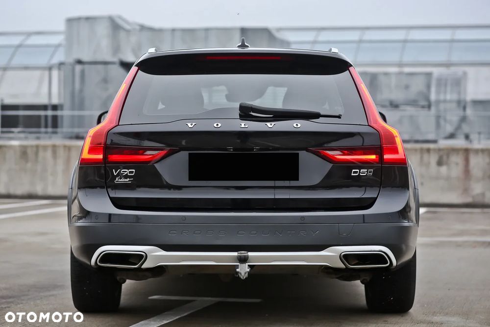 Volvo V90 Cross Country D5 SCR AWD Pro - 13