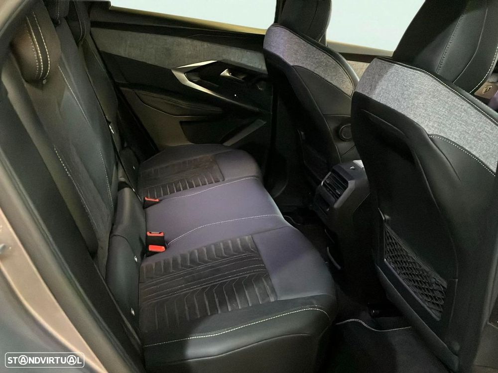 Peugeot 3008 1.2 Hybrid GT e-DCS6 - 14