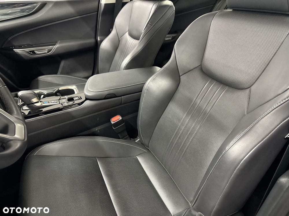 Lexus NX 350h Business AWD - 14
