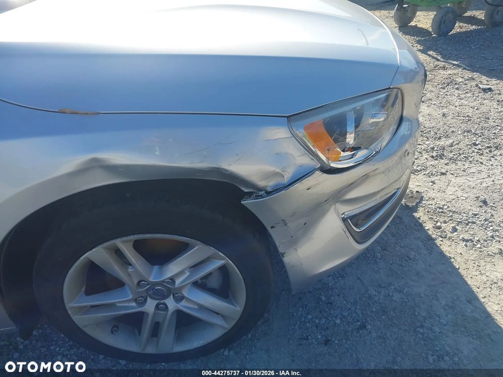 Volvo S60 - 11