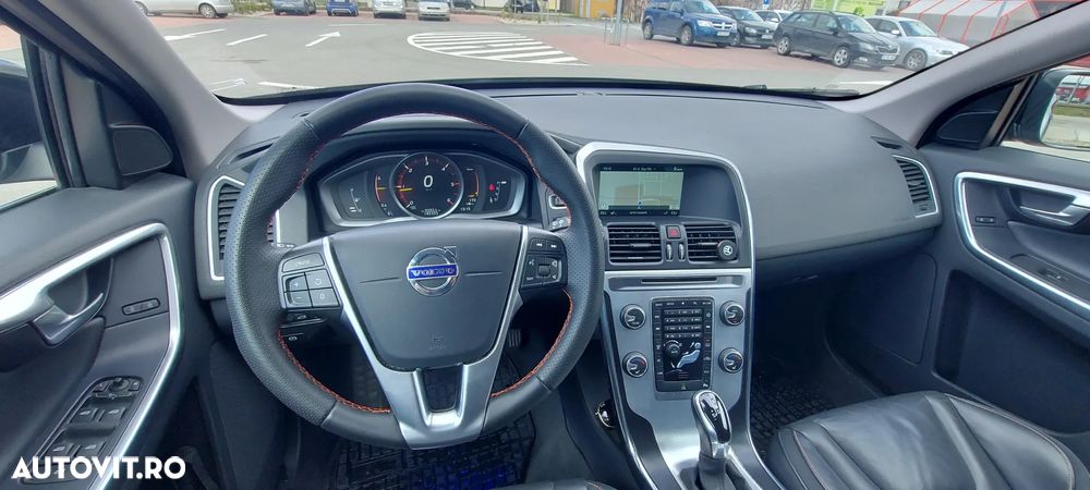 Volvo XC 60 - 10
