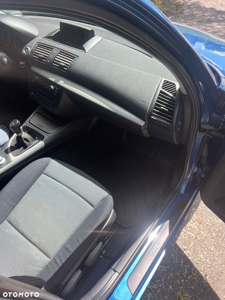 BMW Seria 1 118i - 10