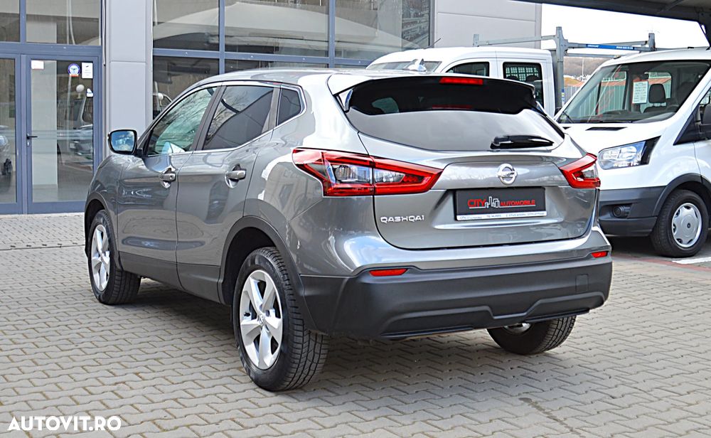 Nissan Qashqai 1.6 DCI Xtronic ACENTA - 7