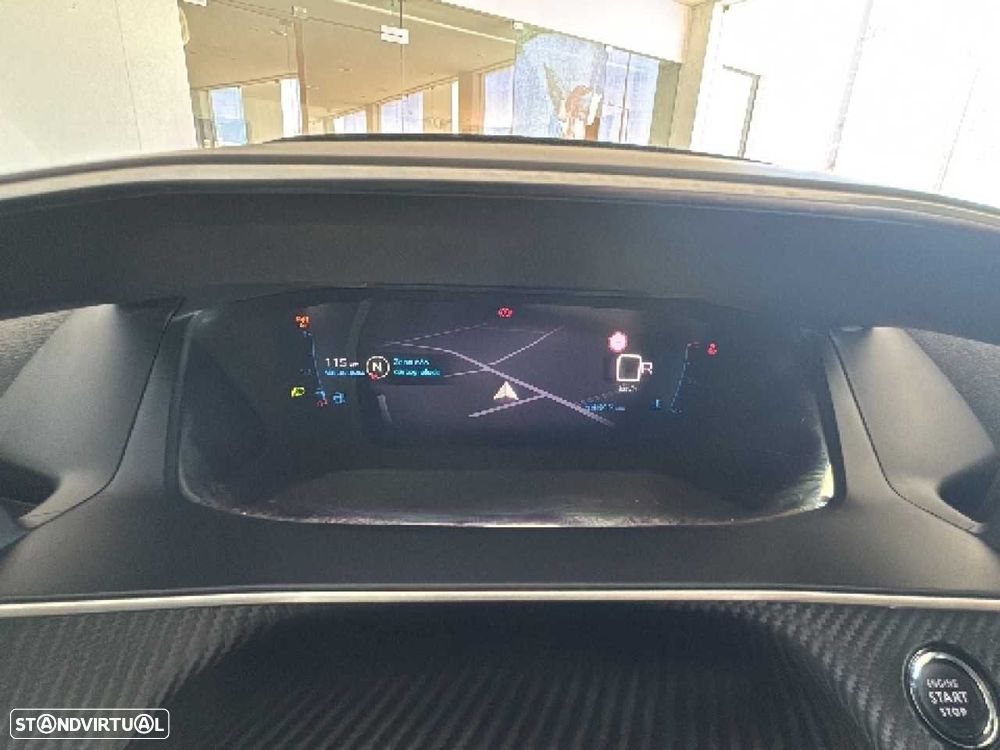 Peugeot 208 1.2 PureTech Allure Pack EAT8 - 24