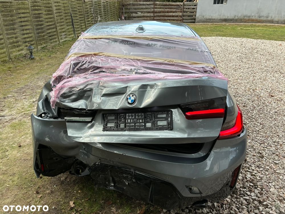 BMW Seria 3 ver-320d-mhev-m-sport - 9