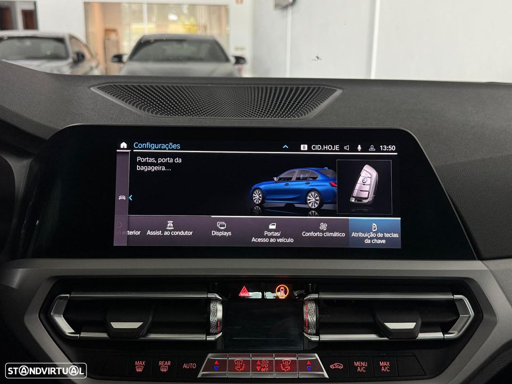 BMW 330 e Pack M Auto - 29