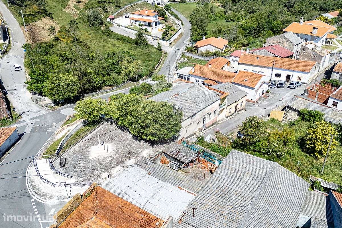 Moradia T2 para venda - Grande imagem: 2/31