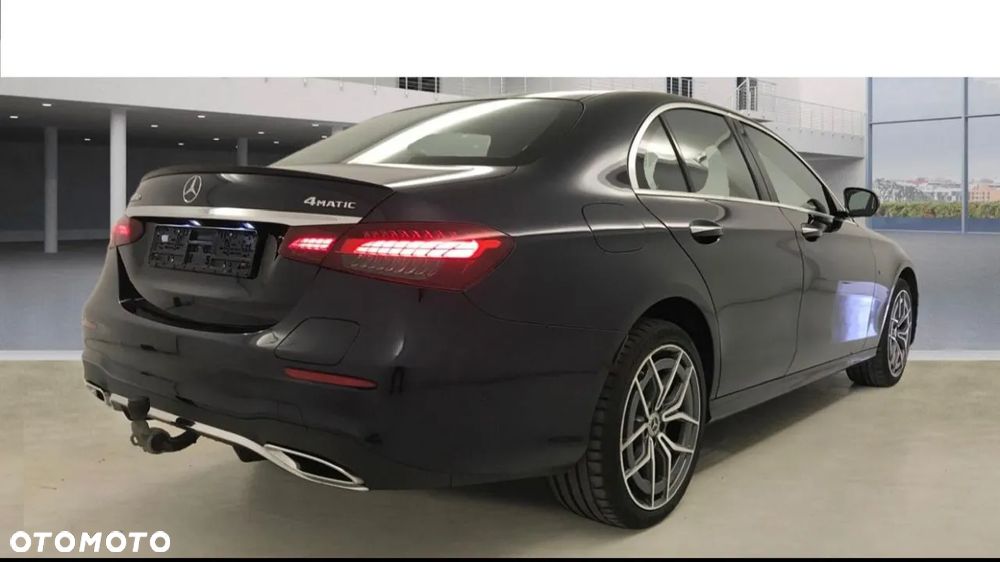 Mercedes-Benz Klasa E - 3