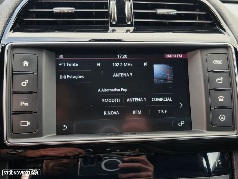 Jaguar F-Pace - 30
