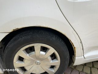 Toyota Avensis 2.0 D-4D Luna - 6