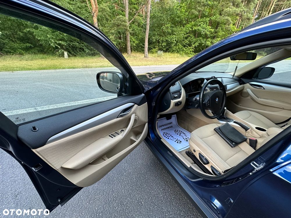 BMW X1 sDrive18i - 18