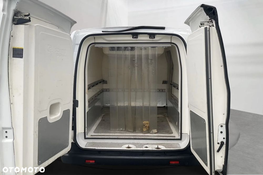 Nissan NV 200 CHŁODNIA - 6