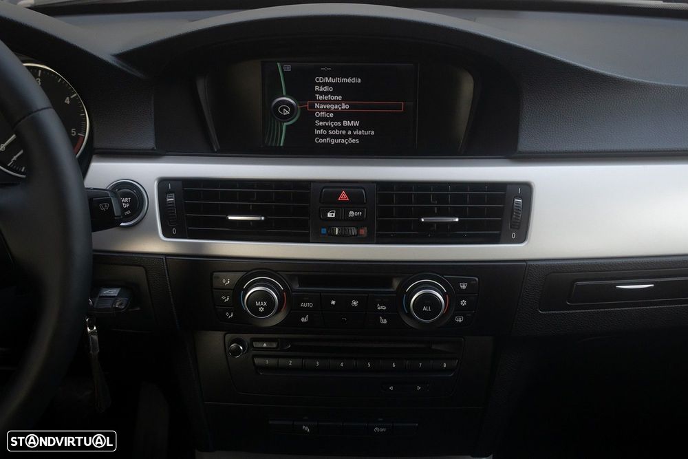 BMW 320 d Efficient Dynamics Edition - 10