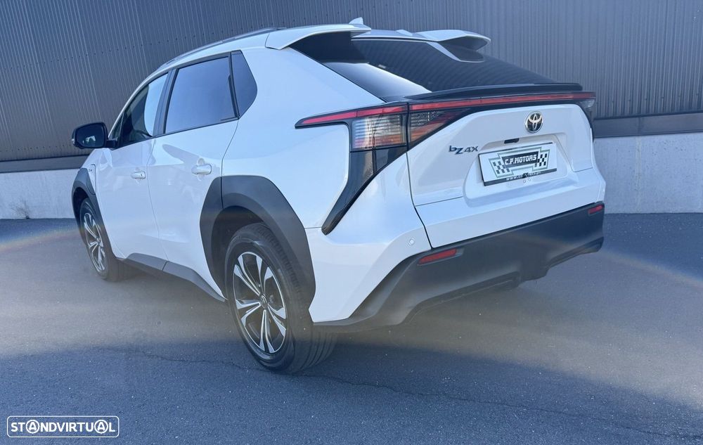 Toyota bZ4X 71,4 kWh Exclusive Limited - 7