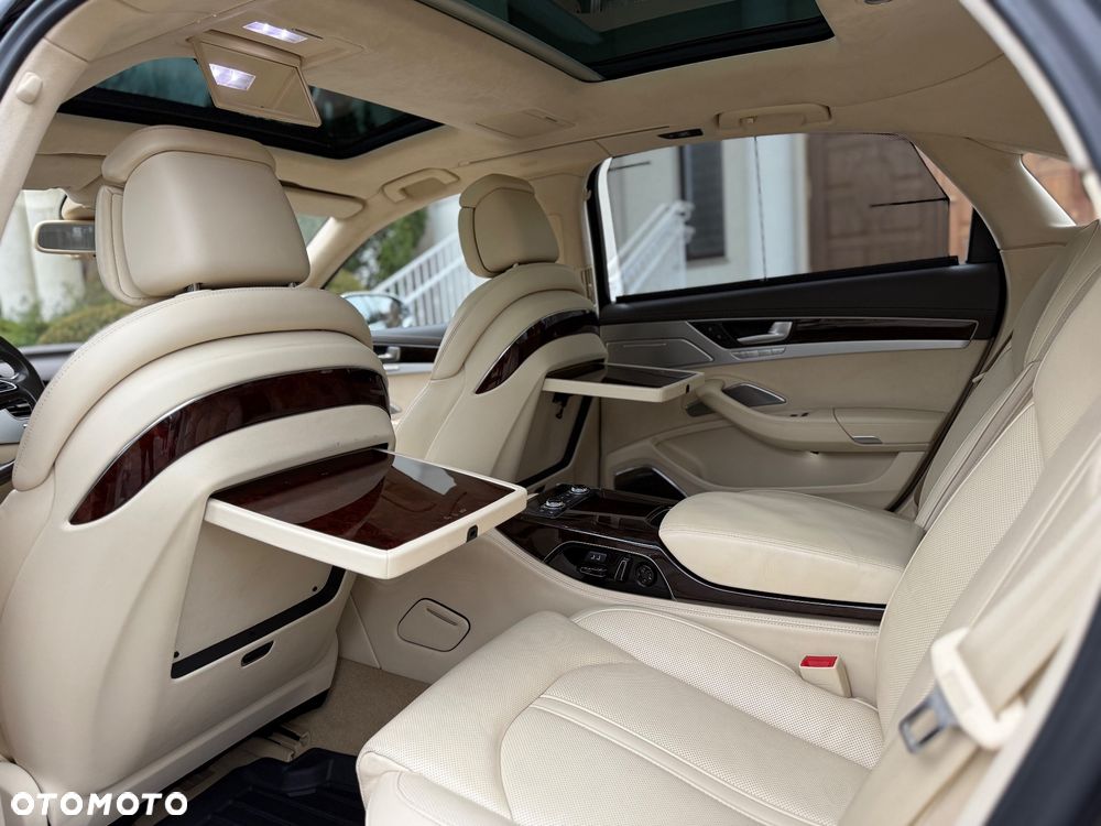 Audi A8 6.3 W12 FSI L Quattro - 21