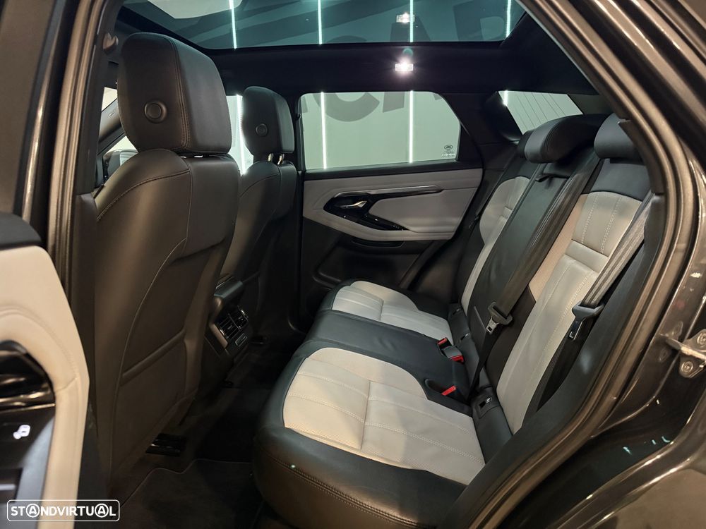 Land Rover Range Rover Evoque P300e R-Dynamic SE - 15