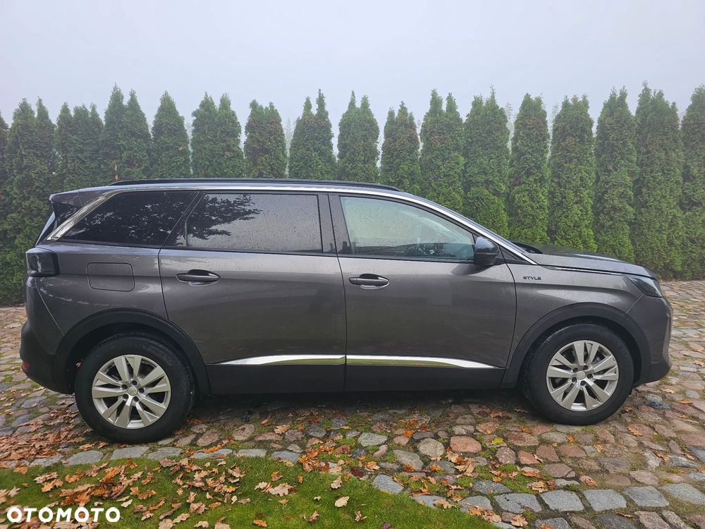 Peugeot 5008 2022 photo 5