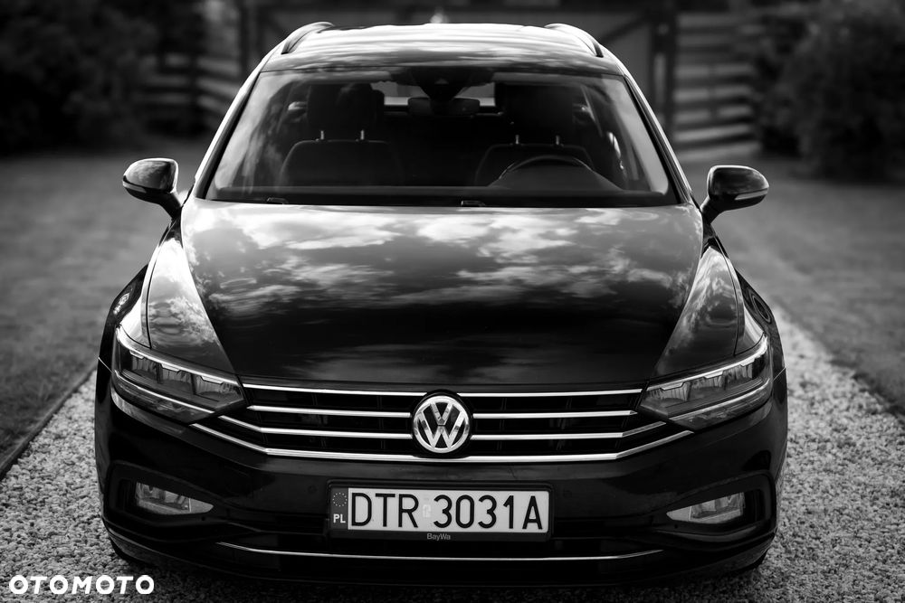 Volkswagen Passat 2.0 TDI Business DSG - 36