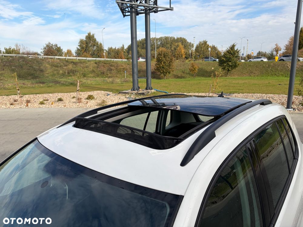 Volkswagen Tiguan - 17